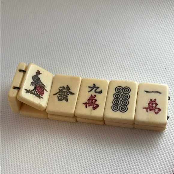 Vintage Mahjong Tiles bracelet - Picture 2 of 5